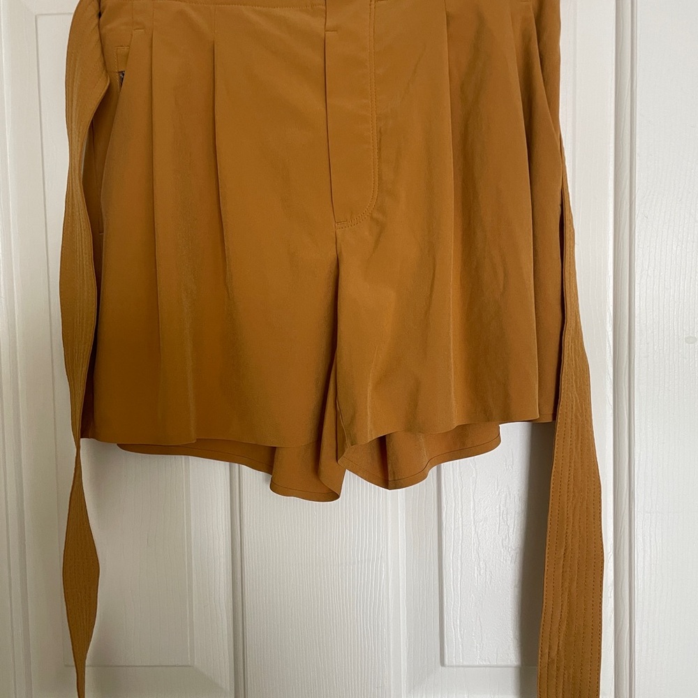 Athleta High Waist Brown Shorts